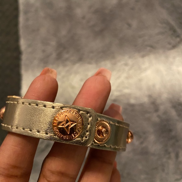 BGBG Amor Bracelet - Picture 2 of 3